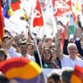 IU arranca su campaña andaluza con una gran manifestación en Sevilla