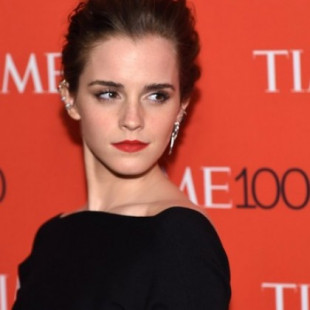 Emma Watson: "Dicen que no puedo ser feminista... y tener tetas"