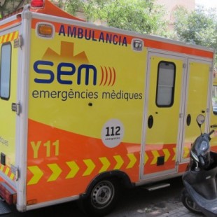 Muere un hombre tras la explosión de un coche bomba en Viladecans
