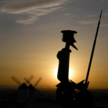 Don Quijote: ni don ni caballero Don Quijote: ni don ni caballero