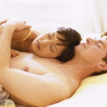 Hay que dormir sin ropa interior Hay que dormir sin ropa interior