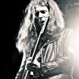 Fast Eddie Clarke, guitarrista original de Motörhead, ha fallecido Fast Eddie Clarke, guitarrista original de Motörhead, ha fallecido