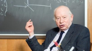 Fallece premio Nobel de física Steven Weinberg
