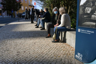Portugal, el país más vacunado contra la covid de la UE, retomará las restricciones