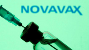 Francia autoriza vacuna Novavax contra covid-19