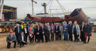 Salvamento Marítimo celebra la puesta de quilla de un nuevo remolcador