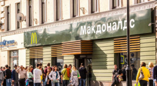 McDonald's pone a la venta sus 850 tiendas en Rusia y se marcha después de 32 años
