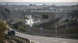 Cientos de inmigrantes acceden a Melilla tras un nuevo salto masivo a la valla