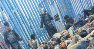 Varios inmigrantes del salto de Melilla agonizaron durante horas sin ayuda