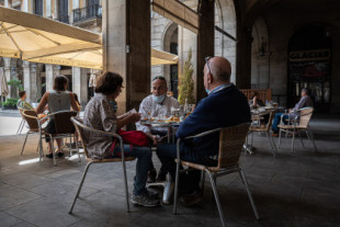 Los bares españoles han comenzado a contar el tiempo que pasas sentado: no está claro que sea legal