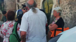 La Guardia Civil revienta una protesta contra Felipe VI en Valldemossa [Cat]