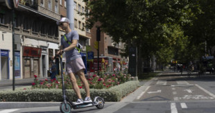 Polémica por las multas de 500 euros a los usuarios de patinetes en Zaragoza