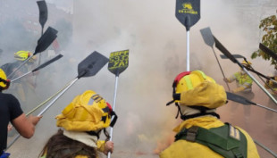 Los bomberos forestales piden a los castellanos y leoneses que se planten ante Mañueco, Vox y su gestión de incendios