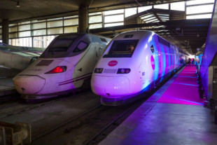 Suspendida la circulación en toda la línea de alta velocidad Madrid - Barcelona por un robo en las vías