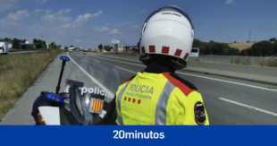 Un joven queda en estado grave tras saltar de un taxi en marcha en Barcelona