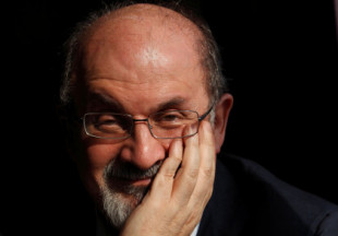Ofendidos por Salman Rushdie