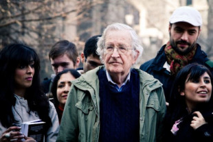 La mayor prisión al aire libre, por Noam Chomsky