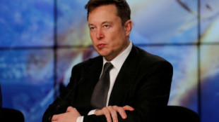 Elon Musk se rinde y acepta comprar Twitter por 44.000 millones de dólares