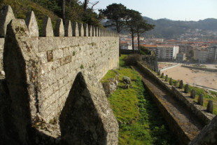 Bayona: el Castillo de Monterreal
