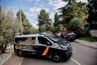 Detectan una sexta carta bomba remitida a la embajada de EEUU en Madrid y acordonan la zona